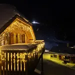 Almhütte Apartment *