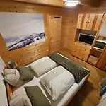 Almhütte Apartment