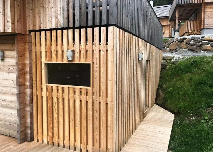 Almhuette شقة لاختال